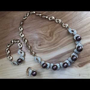 Gold plated necklace set